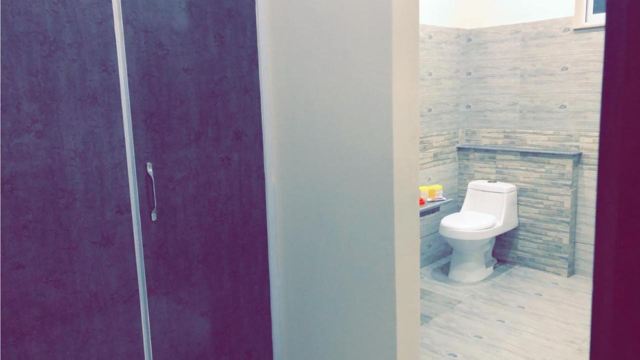 Fully Serviced Holiday Home Near Lyallpur Galleria Faysalabad Dış mekan fotoğraf